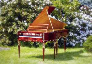 Decor piano Paul McNulty